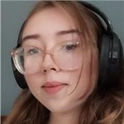 Tutor in biology and chemistry for students up to GCSE level